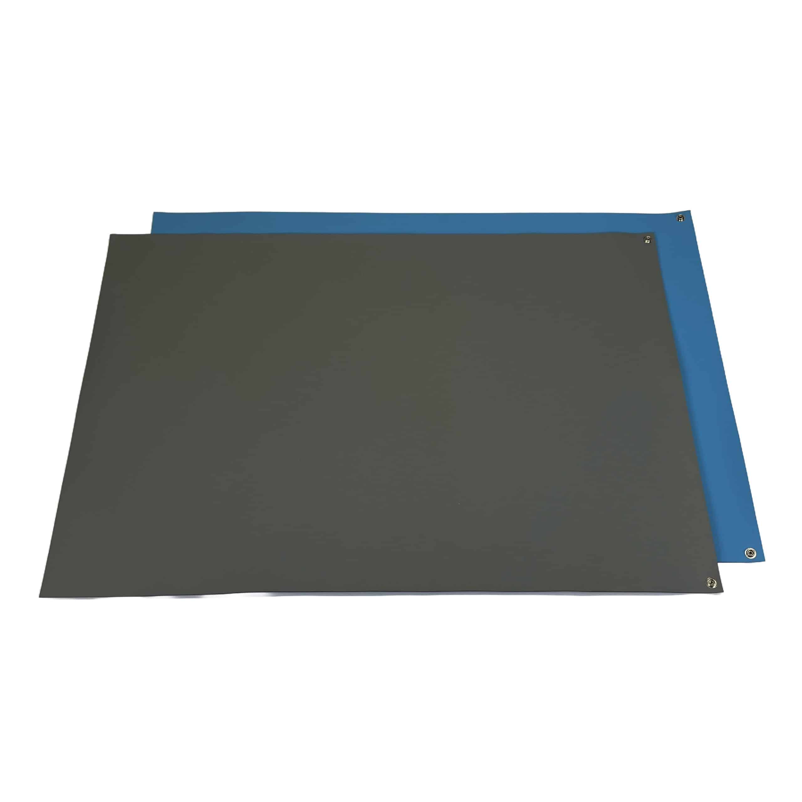 ESD-tafelmat ontworpen om elektrostatische ontlading te voorkomen, met antislip ondergrond en duurzame, veerkrachtige materialen
